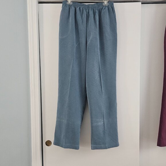 Alfred Dunner Blue Elastic Waist Pull On16 Proportioned Dress Pants - Picture 1 of 9